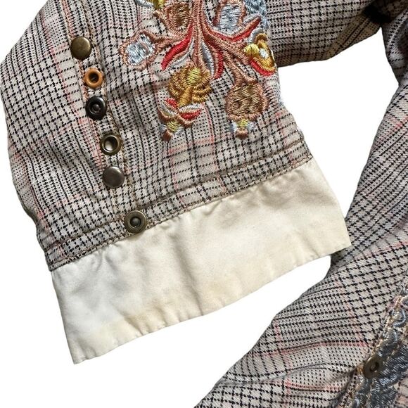 Johnny Was 2-10-5 Embroidered Plaid Blazer Size Small - Picture 7 of 13